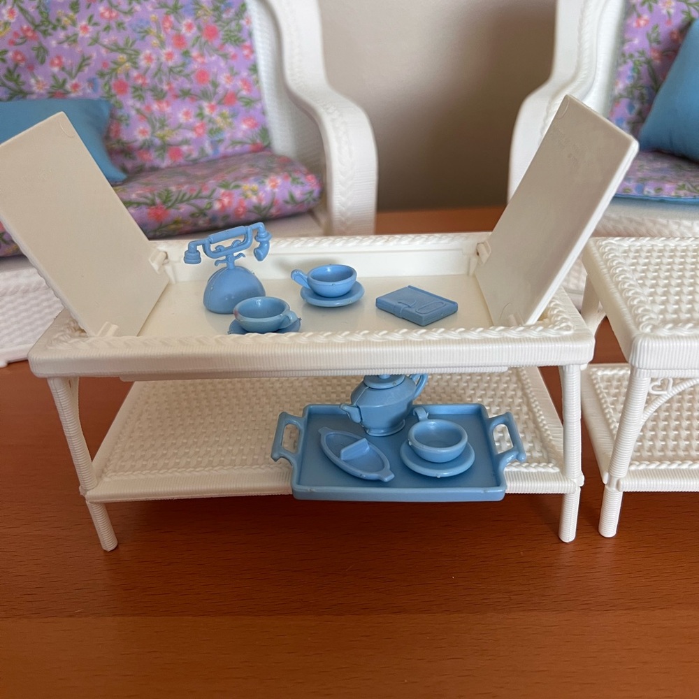 80s Barbie faux wicker furniture - Picture 5 of 13